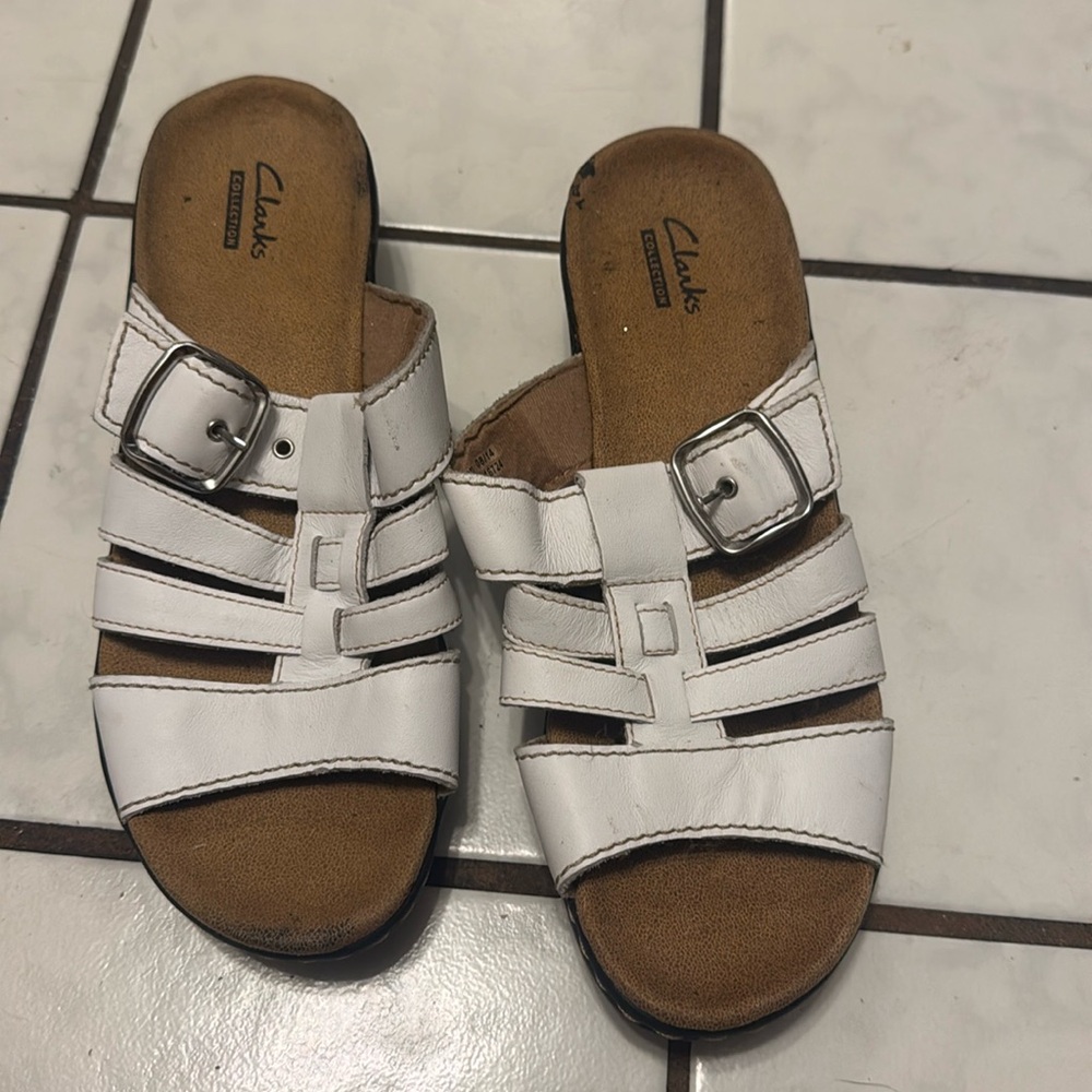 Clark’s collection slippers slight heel brand new